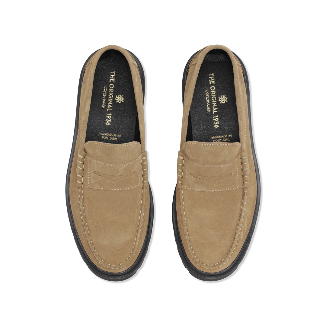 Austin Suede Loafers, Sand Suede, 46