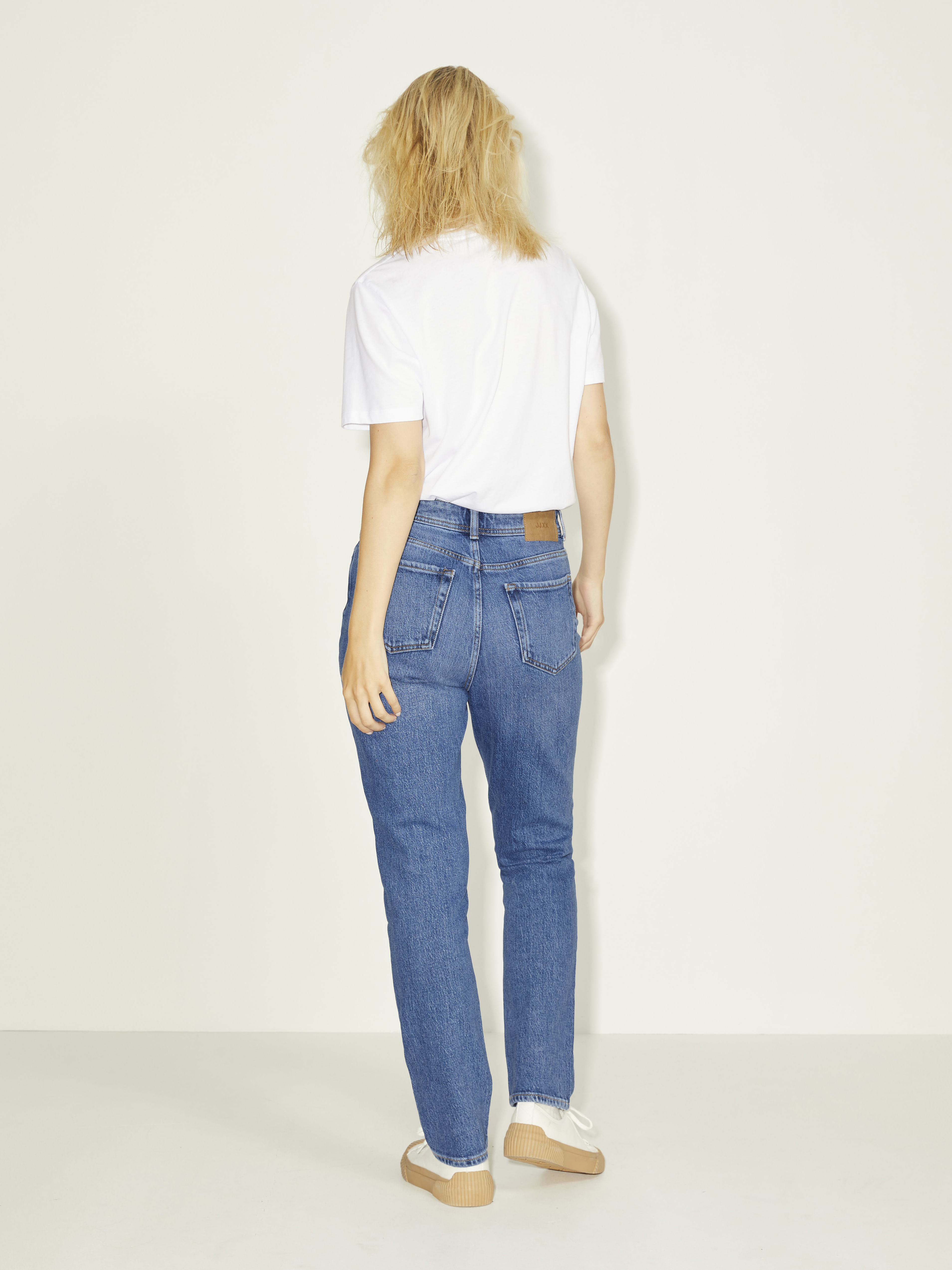 Berlin Slim Jeans, Medium Blue Denim, W32/L32