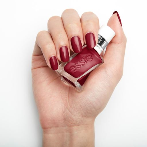 The 550 Couture In Polish, Nail Patchwork Gel Put Essie